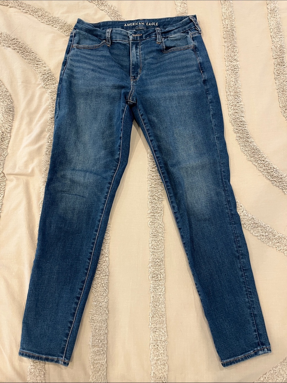 American Eagle Outfitters Women's Curvy High Rise Jegging